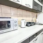 K&S Apartment Bistrik Stay