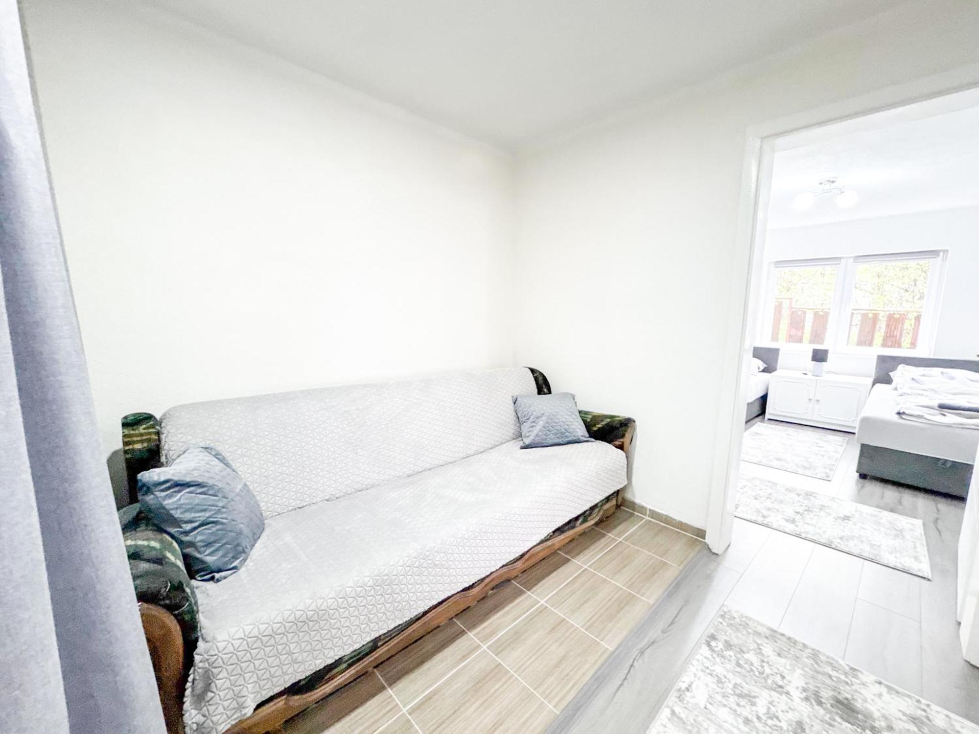 K&S Apartment Bistrik Stay Apartment